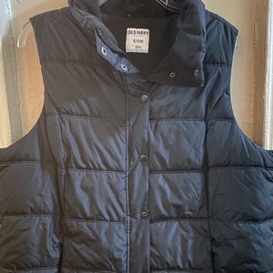 Old navy puffer vest